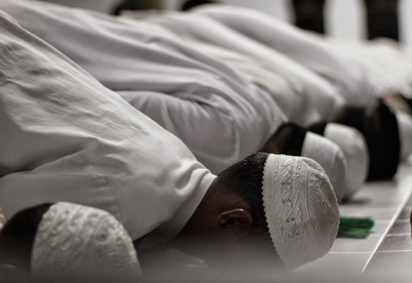 Excellence of Prostration (Sujud)